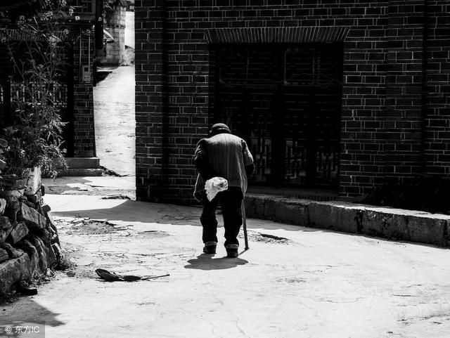 老人生前未立遗嘱,老伴儿为什么无权处分房屋