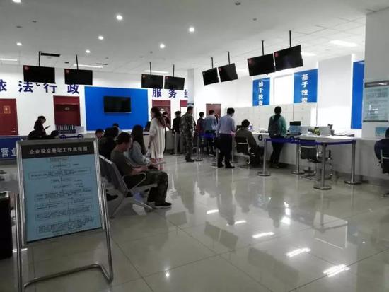 霍尔果斯注册经济:一址多照暂停 有公司主动