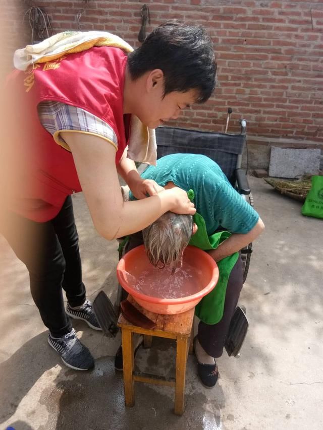 潍坊市峡山区1126+战法:打赢失能贫困人口脱