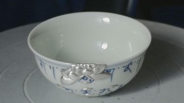 《纪实天下》20170403锔瓷守艺人 《纪实天下》20170403锔瓷守艺人