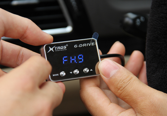 电子油门加速器的作用有用吗 油耗大不大