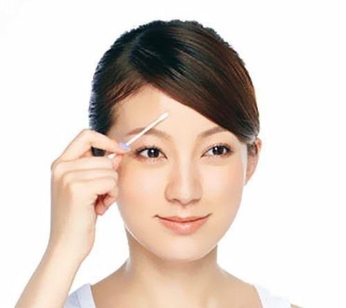 痘痘里面挤出来的白色东西是什么?教你挤痘不