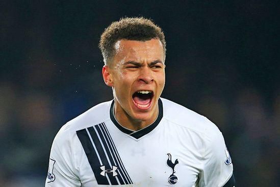 现役足坛中前卫位置前十:优雅大师榜首,克洛斯