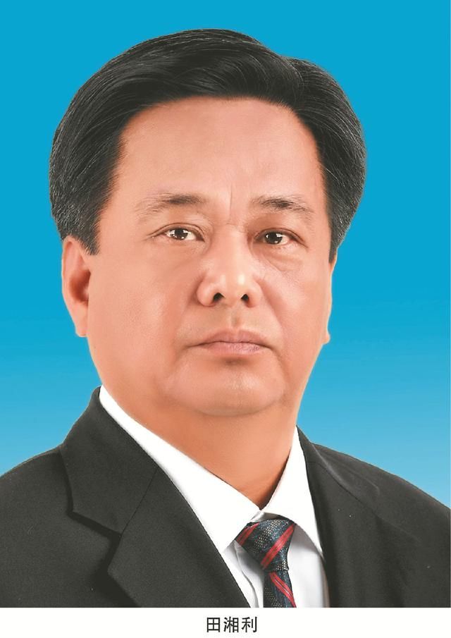 权威发布!新一届福建省政府省长、副省长简历