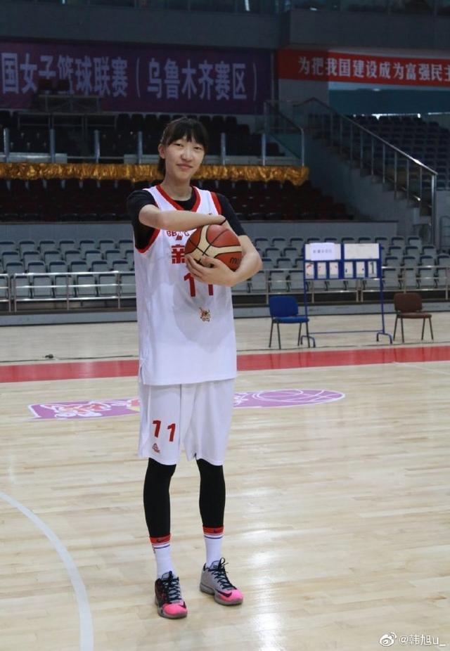 女篮队员韩旭发文庆祝胜利 晒表情包公开表白肖战(图8) 女篮队员韩旭发文庆祝胜利 晒表情包公开表白肖战(图8)