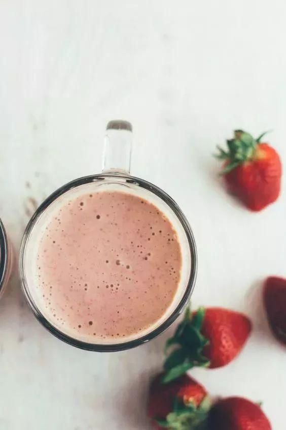 牛奶加一物,补钙效果翻倍,每天喝出雪白肌肤好