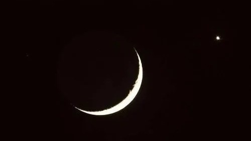 金星火星双星伴月天象明天上演 金星火星双星伴月天象明天上演