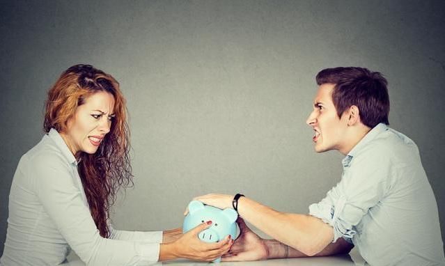 父母出资买房给子女,离婚时,房产如何分割?法