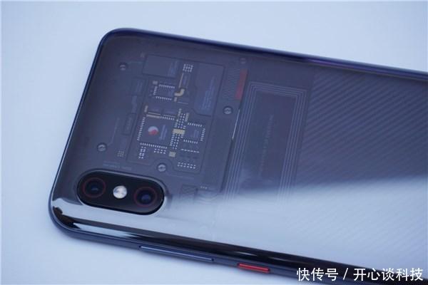 为什么小米8这么多人喷,现实中却很多人买?!