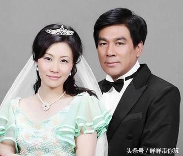 朱时茂婚史被曝光,三段婚姻前妻竟是邬君梅!