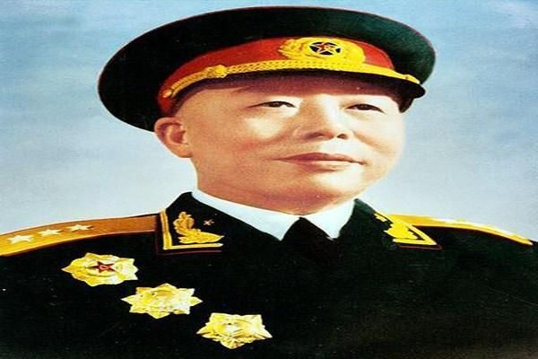 副团长顿星云(1955年中将) 八路军115师团级干部基本都是上将(教导队