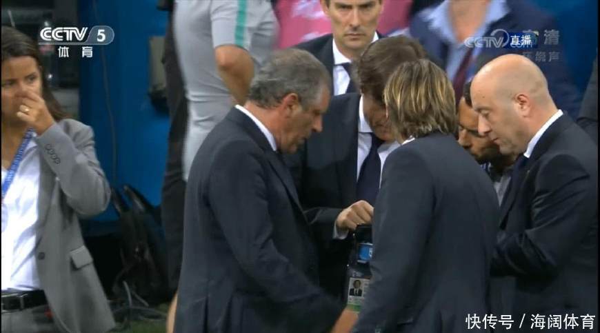 葡萄牙队最后时刻强烈抗议,乌拉圭队禁区内手