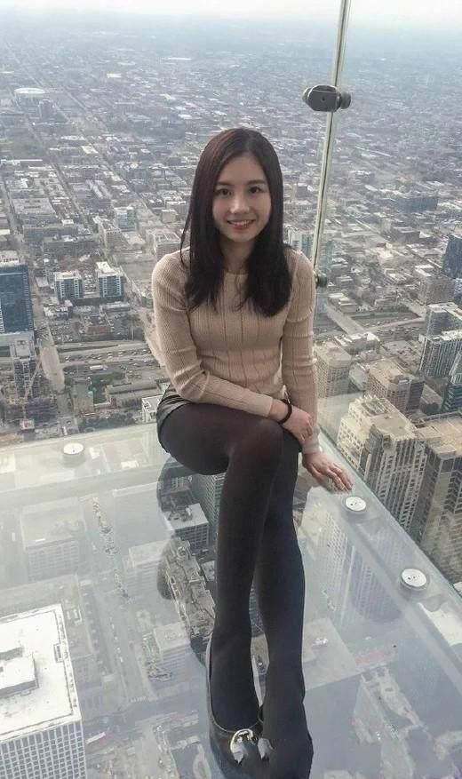 佩服国外小哥的脑洞，就因为单位规定不让穿短裤，想出这种办法