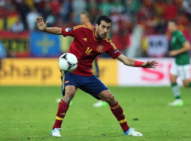 巴萨再买中场妖人?已为布斯克茨备好接替者,得