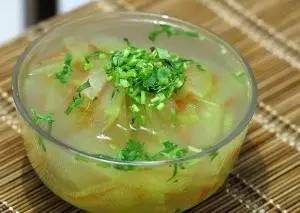 吃剩的西瓜皮!凉拌烧肉做汤样样行