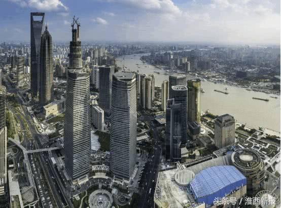 乌克兰街访:中国是十分发达的国家吗?看乌克