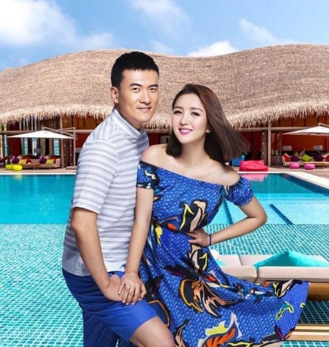 何洁素颜好憔悴:脸部下垂严重,网友:离婚后的她老的有点快!