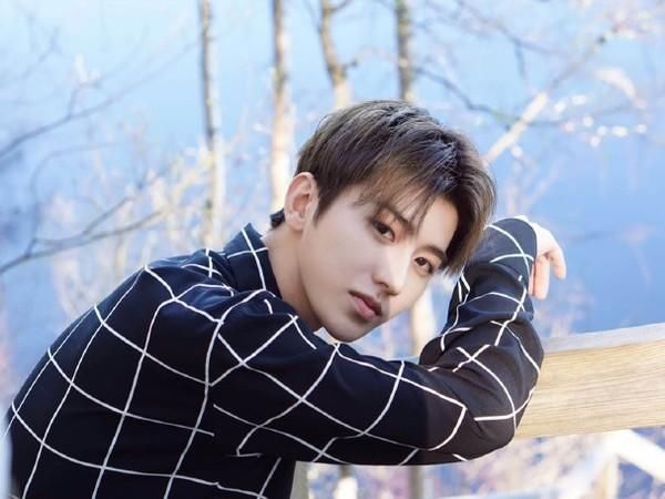 蔡徐坤过安检牛奶被扣!表面大佬,实则没断奶的