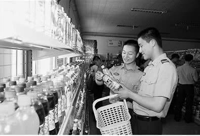 每个当过兵的人,都在部队商店买过这东西,一个