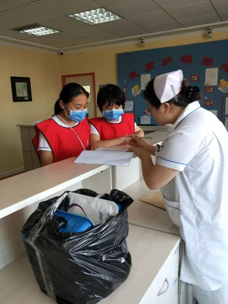 【义工行动】风之彩慈善义工燕化医院常规活动