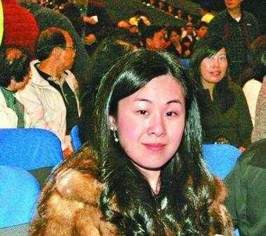 刘銮雄三次向她求婚,长相一般却赢得两大富豪