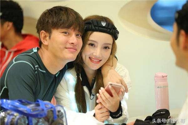 黄毅清猛料爆李小璐夜宿门最终真相:打完炮