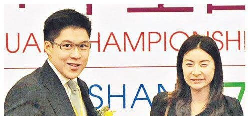 郭晶晶为霍家生第三胎,公公霍震霆5个字霸气回