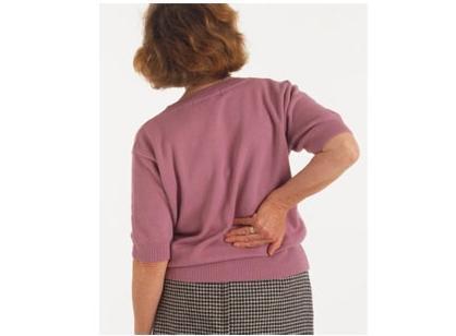 腰椎病疼了5年,乡下土郎中用一条蜈蚣,半个月