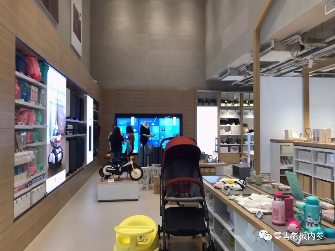 探访小米有品首家旗舰店:超600㎡,主打爆款模