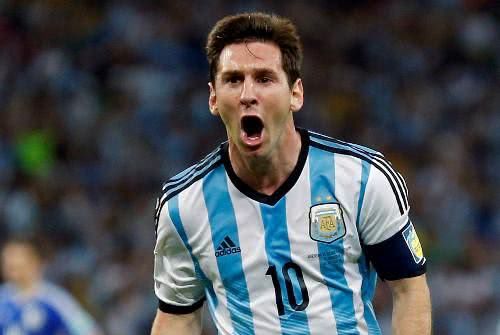 21世纪获得世界足球先生的球员,现役仅剩2位,