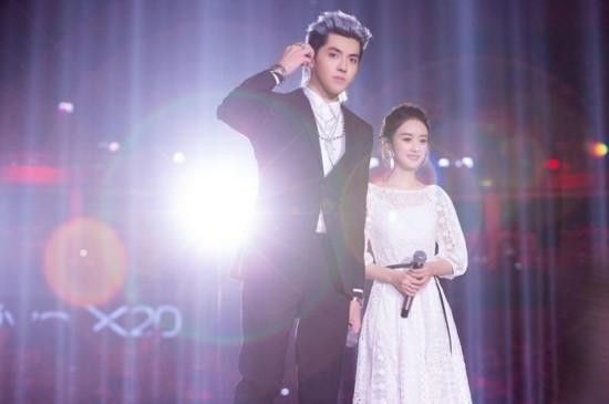 跨年晚会造型:赵丽颖范冰冰杨幂李沁哪个最美