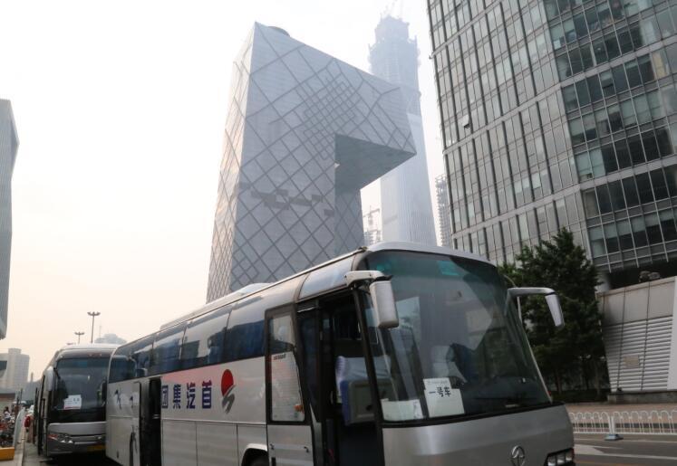 融e聚职能部门户外拓展活动,奋斗并快乐着