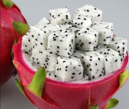 宝宝便秘好难受!火龙果辅食促进宝宝肠胃消化