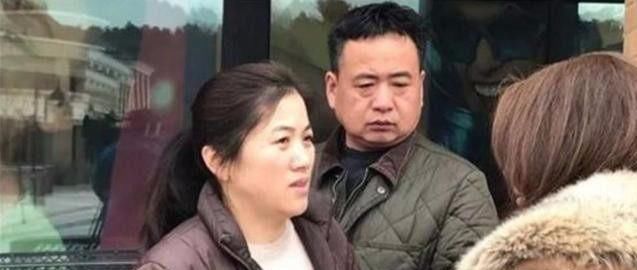 前一段时间说自己是美国人,并被美国遣返的那