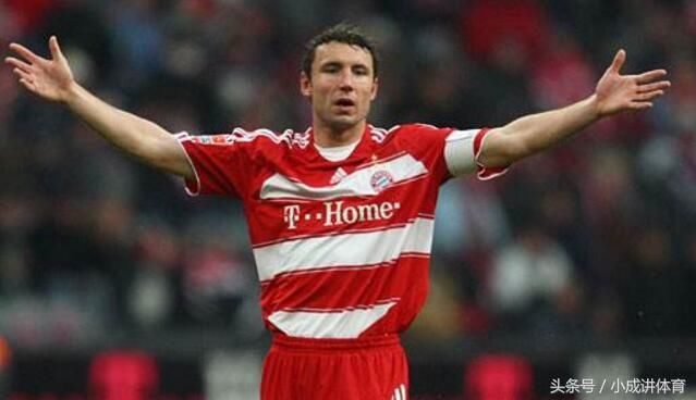 他曾是巴萨欧冠功臣,又成拜仁队长,如今执教荷