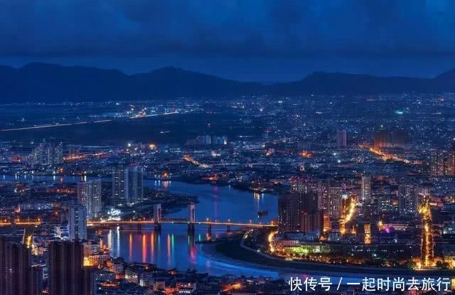 中国面积最大的国家级新区,GDP超过2000亿,7