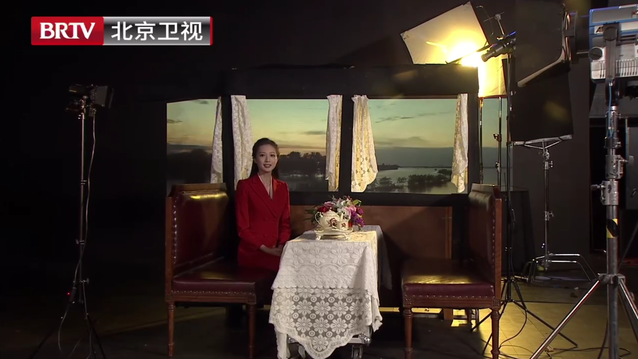 冯琳担任北京卫视《档案》特邀讲述人