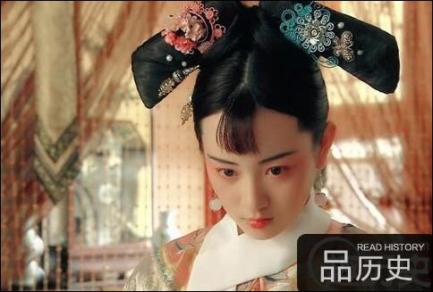 珍妃姓他他拉氏,小字珍珠,生于光绪二年(公元1876年.