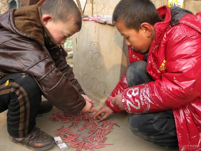 以前的过年对比现在的过年,原来变化这么大!