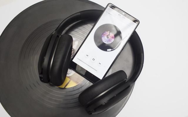 佩戴舒适,音质出众,小米头戴式蓝牙耳机体验