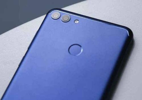 华为畅享8plus直降200元,千元机有着旗舰配置