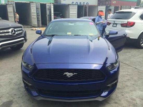 2017款全进口福特野马两门轿跑 支持按揭