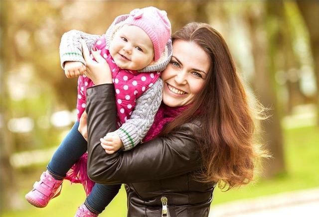 什么事也没发生但宝宝突然很黏妈妈,你要做好