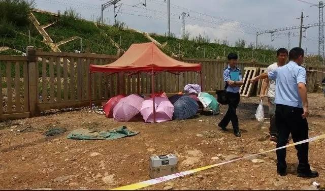 昆明暴雨母子命丧涵洞隧道 离家只有500米 昆明暴雨母子命丧涵洞隧道 离家只有500米