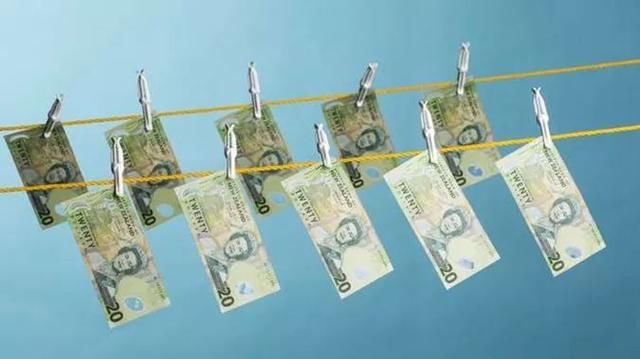 中国游客日本群殴保安;新西兰去年死了多少人