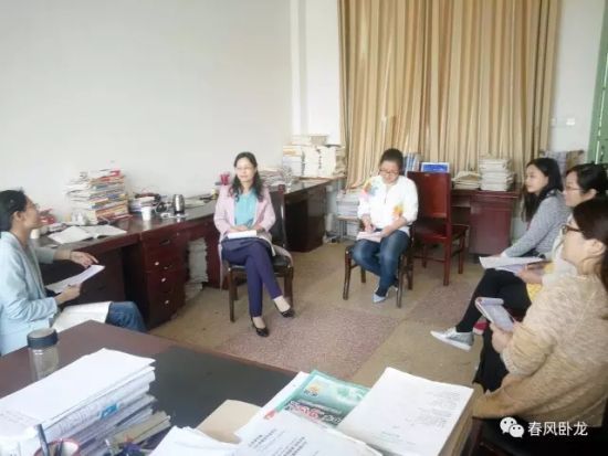 卧龙区教研室对二十一学校进行检查与指导