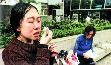 父亲跳海自杀11年后,杨丽娟仍想见刘德华,如今