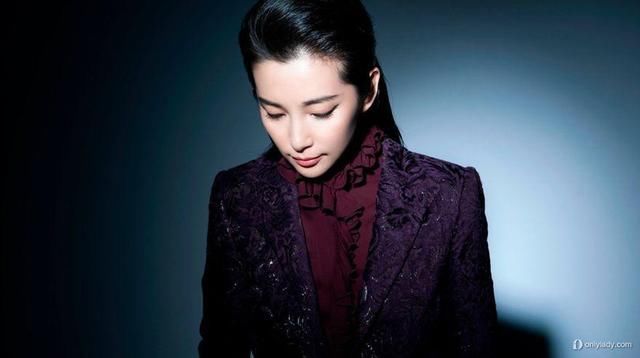 袁立点名直怼李冰冰华姨一姐正式开战!当年