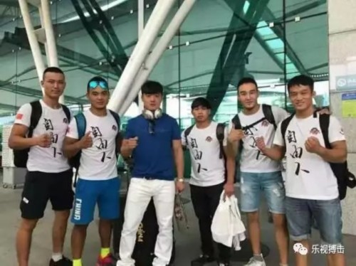 搏击圈里升起冉冉的明星 MMA方正带领自由人