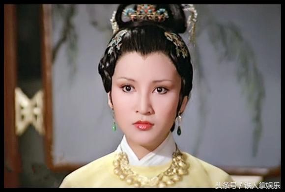 这些女明星穿黄色衣服最端庄大气,刘诗诗、郑